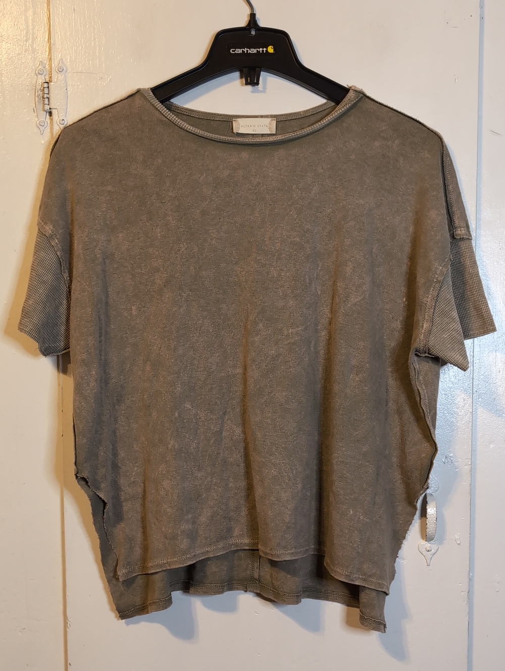 Altar'd State Oversized split side tee womens XS